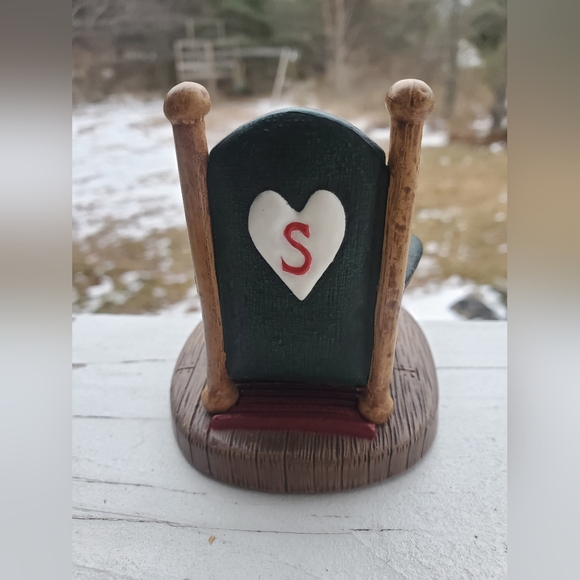 Santa Mouse Stocking Hanger - Picture 6 of 6